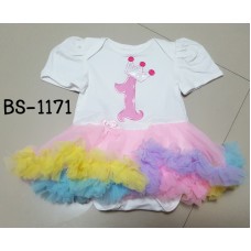 BS1171X << สินค้ามีตำหนิ >> ชุดบอดี้สูทแฟนซี เด็กผู้หญิงแขนสั้นสีขาว ลายเลข 1 กระโปรงฟูฟ่องสีรุ้ง M (3-6m)