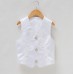 BO0628 เสื้อกั๊กเด็กผู้ชายสีขาว แต่งลายผ้าลูกไม้และคริสตัล สีขาว S.150