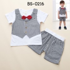 BO0216 ชุดเด็กผู้ชายออกงาน เสื้อแขนสั้นกั๊กเย็บติด หูกระต่ายสีแดง + กางเกงขาสั้นสีขาวดำ (2ชิ้น)