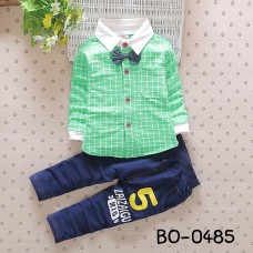 BO0485 ชุดเด็กผู้ชายออกงาน เสื้อเชิ๊ตแขนยาวลายตารางสีเขียว หูกระต่าย กางเกงขายาวสียีนส์ (2ชิ้น) 