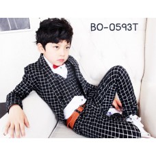 BO0593T ชุดสูทเด็กผู้ชายออกงาน เสื้อสูทแขนยาว + เสื้อกั๊ก + กางเกงขายาวลายตาราง สีดำ (3ชิ้น) 