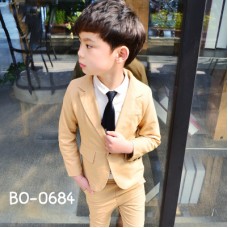 BO0684 ชุดสูทเด็กผู้ชายใส่ออกงาน เสื้อสูทแขนยาว และกางเกงขายาว สีแชมเปญ(2ชิ้น)