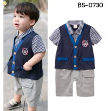BS0730 ชุดบอดี้สูทเด็กผู้ชาย คอปกลายตารางขาวน้ำเงิน กางเกงสีเทา เสื้อกั๊กสีกรมท่าขอบน้ำเงิน S.80
