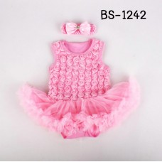 BS1242 ชุดบอดี้สูทแฟนซี เด็กผู้หญิง แขนกุดแต่งกุหลาบซ้อน ผ้าคาดผมติดกิ๊บโบว์ สีชมพู (2ชิ้น) Size M