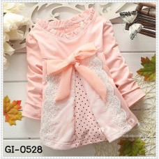 GI0528 เดรสสั้นเด็กผู้หญิง แขนยาว แต่งโบว์ที่อก แฉกกลางเฉียง แต่งลูกไม้ สีชมพู