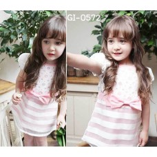 GI0572 เดรสเด็กผู้หญิง ช่วงบนผ้าลูกไม้ แขนจั๊ม แต่งโบว์ที่เอว ช่วงล่างผ้าแก้ว สีขาวสลับชมพู S.100/140