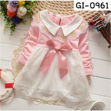 GI0961 เดรสสั้นเด็กผู้หญิง แขนยาวแต่งลูกไม้รอบคอ ติดโบว์ สีชมพู S.80/95