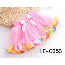 LE0353 กระโปรงเด็กผู้หญิง ด้านในกระโปรงใส่กลีบกุหลาบหลากสี สีชมพู S.90