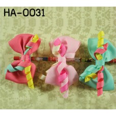 ha0031 กิ๊บหนีบผมสาวน้อย ติดโบว์เล็ก มี 2 สี