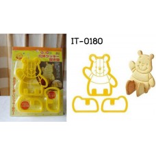 it0180 พิมพ์กดคุ๊กกี้ แบบนั่งได้ Cookie 3D Cutter ลายหมีพูห์